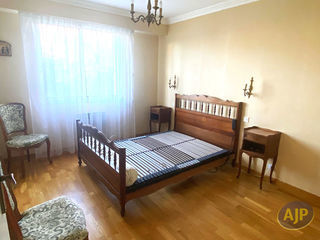  Appartement � vendre 4 pi�ces 97 m�