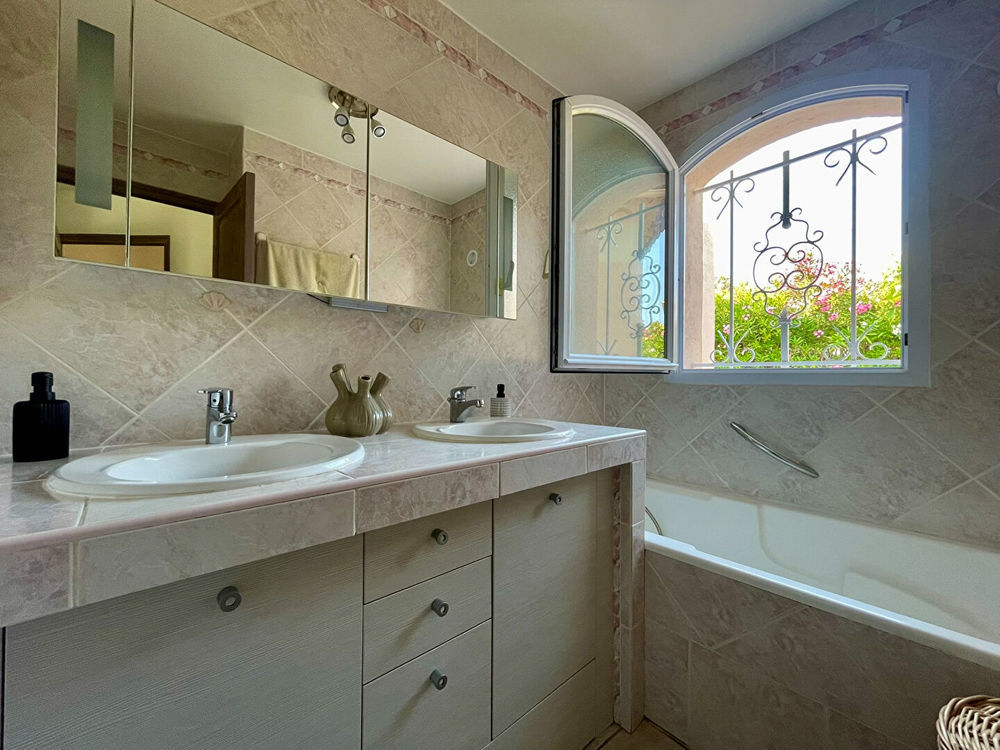 � vendre  Maison Fr�jus (83600)