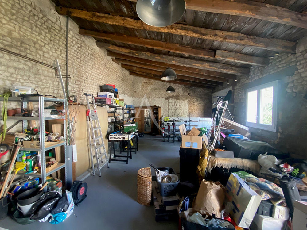 � vendre  Maison Dompierre-sur-Mer (17139)