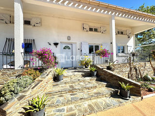  Maison � vendre 7 pi�ces 220 m�