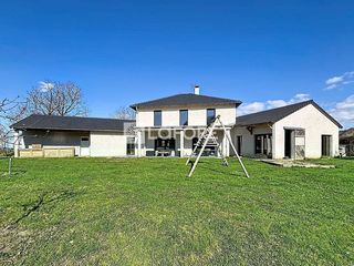  Maison � vendre 6 pi�ces 230 m�