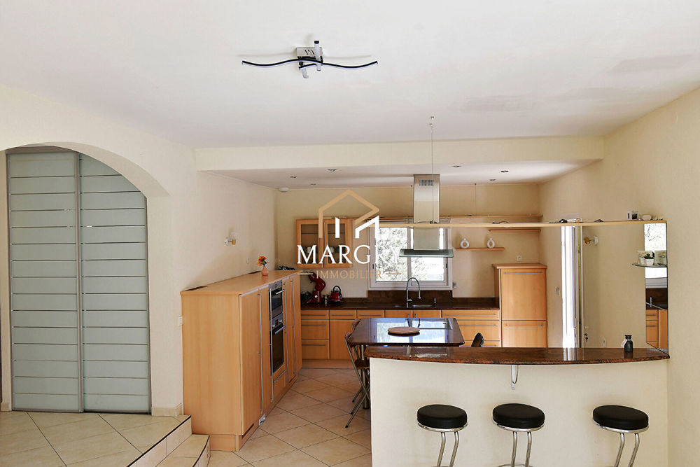 � vendre  Maison Gex (01170)