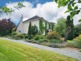  Maison � vendre 9 pi�ces 220 m�