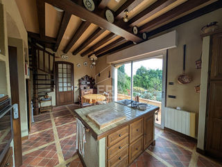  Maison � vendre 11 pi�ces 296 m�