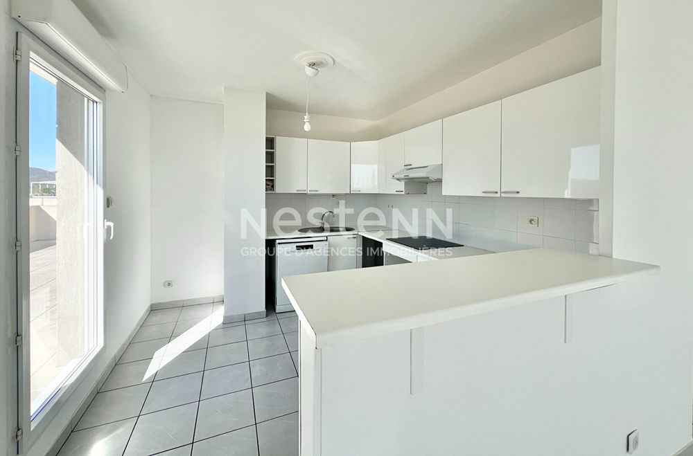 � vendre  Appartement Saint-Rapha�l (83700)