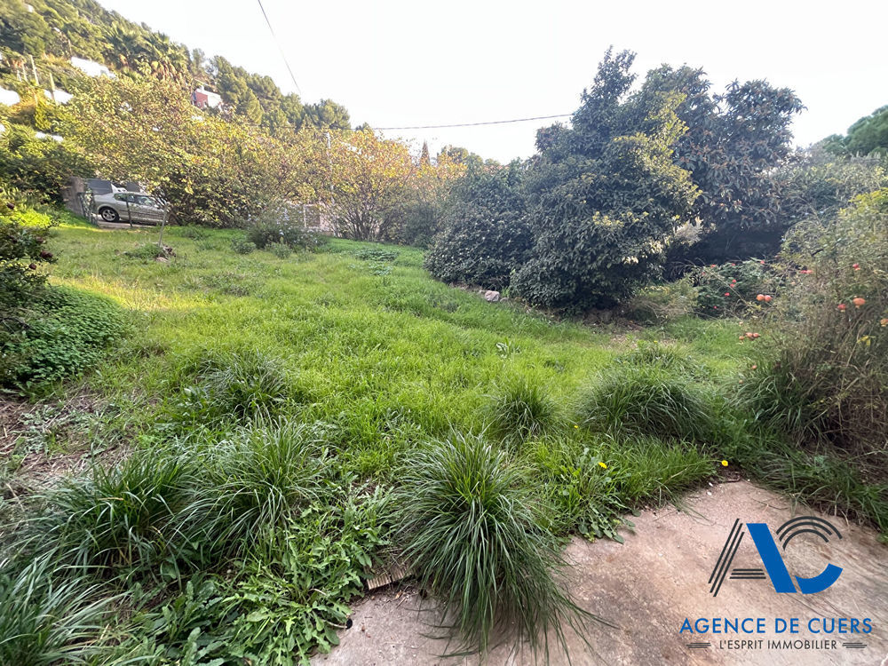 � vendre  Maison Carqueiranne (83320)