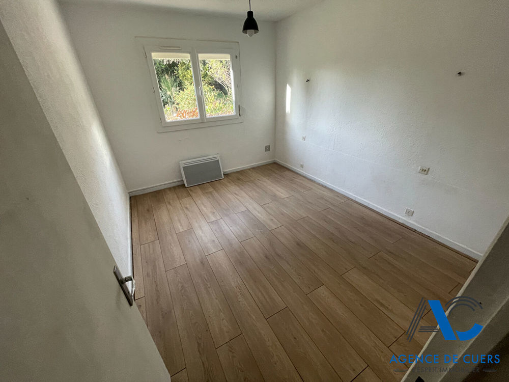 � vendre  Maison Carqueiranne (83320)