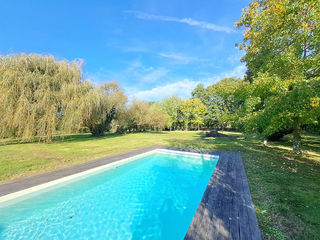  Maison � vendre 6 pi�ces 244 m�