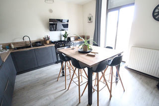  Maison � vendre 9 pi�ces 205 m�