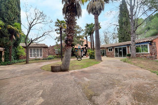  Maison � vendre 8 pi�ces 233 m�