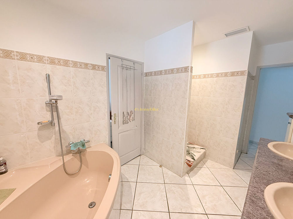 � vendre  Maison Agde (34300)