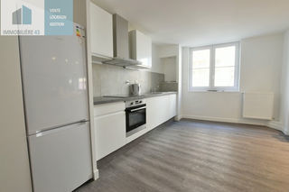  Appartement � louer 3 pi�ces 79 m�