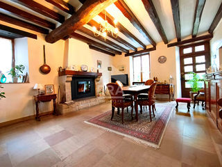  Maison � vendre 9 pi�ces 203 m�