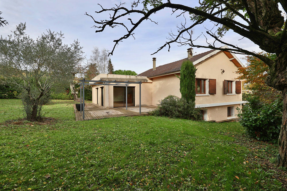 � vendre  Maison Saint-Cyr-au-Mont-d'Or (69450)