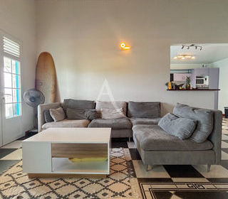  Maison � vendre 9 pi�ces 228 m�