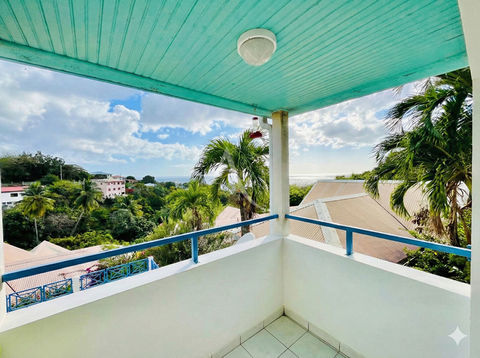   Investissement locatif au Carbet, studio vue mer avec piscine Appartement - 1 pi�ce(s) - 30 m�