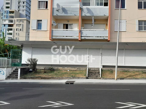 Local commercial - Proche  centre agglom&eacute;ration 2000 97400 Saint denis