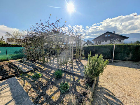   � louer T2 avec terrasse et jardinet  Brison-Saint-Innocent (73100) Appartement - 2 pi�ce(s) - 31 m�