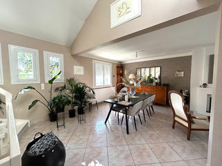  Maison � vendre 8 pi�ces 248 m�