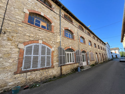   A vendre Loft Pont D Ain 190 m2, � r�abiliter Appartement - 4 pi�ce(s) - 190 m�