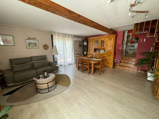  Immeuble � vendre 4 pi�ces 345 m�