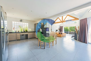  Maison � vendre 6 pi�ces 1 m�