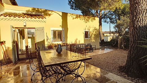   Maison Pelissanne 7 pi�ce(s) 170 m2 Maison - 7 pi�ce(s) - 173 m�