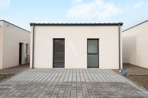   Maison Montreuil Juign� 4 pi�ce(s) 93 m� Maison - 4 pi�ce(s) - 93 m�