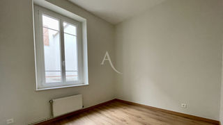  Appartement � louer 3 pi�ces 79 m�