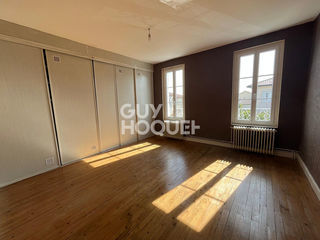  Maison � louer 5 pi�ces 132 m� Bon encontre