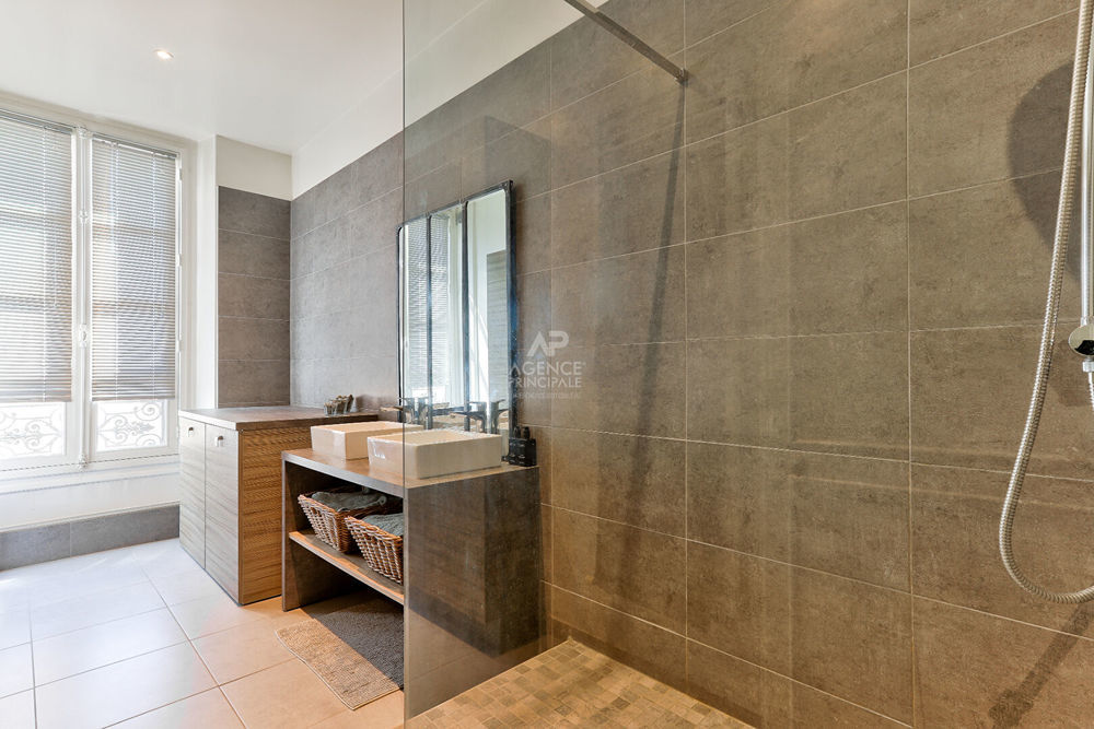 � vendre  Appartement Versailles (78000)