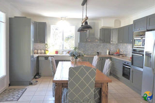  Maison � vendre 9 pi�ces 225 m�