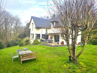  Maison � vendre 8 pi�ces 264 m�