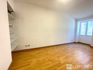  Appartement � louer 2 pi�ces 49 m�