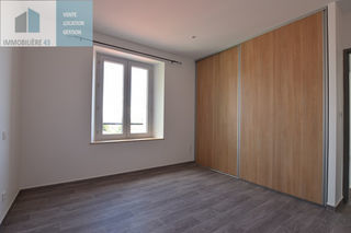  Appartement � louer 3 pi�ces 77 m�