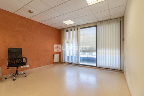 Local commercial en centre ville de Périgueux 2 pièces 40 m2 72750 24000 Perigueux