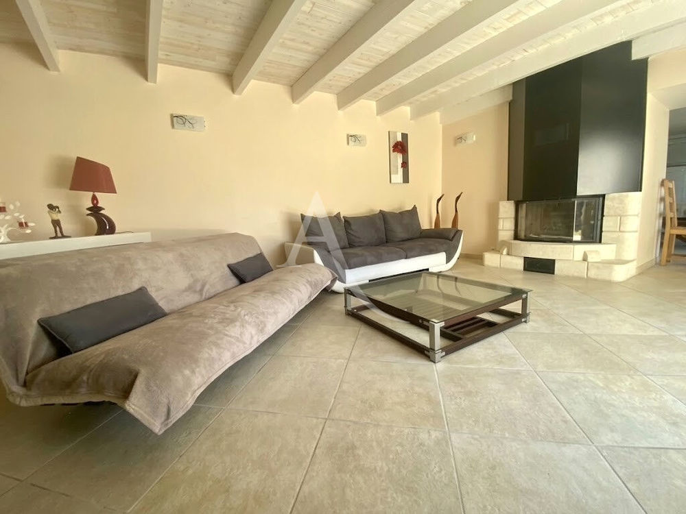 � vendre  Maison Saint-Fulgent (85250)