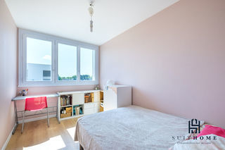  Appartement � vendre 5 pi�ces 82 m�