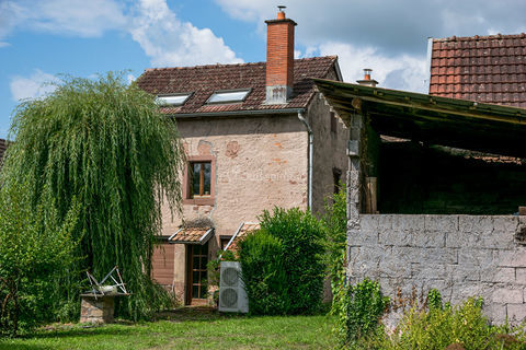   Maison  de village secteur Saulnot Maison - 10 pi�ce(s) - 287 m�