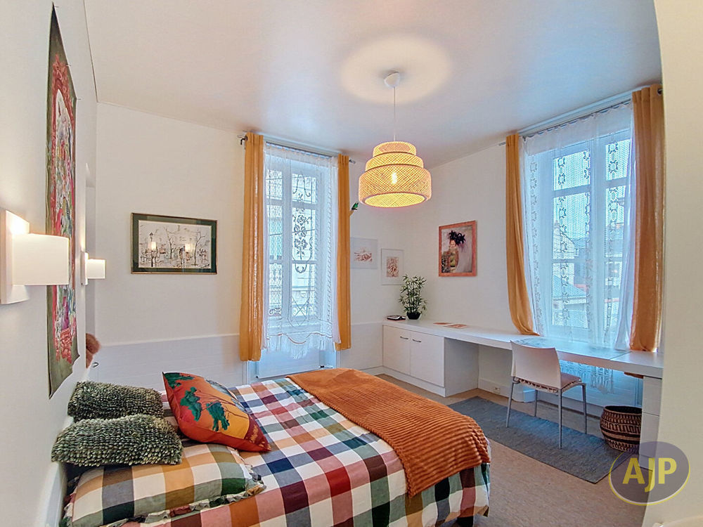 � vendre  Villa La Roche-sur-Yon (85000)