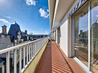  Appartement � vendre 5 pi�ces 147 m�