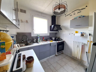  Appartement � vendre 5 pi�ces 75 m�