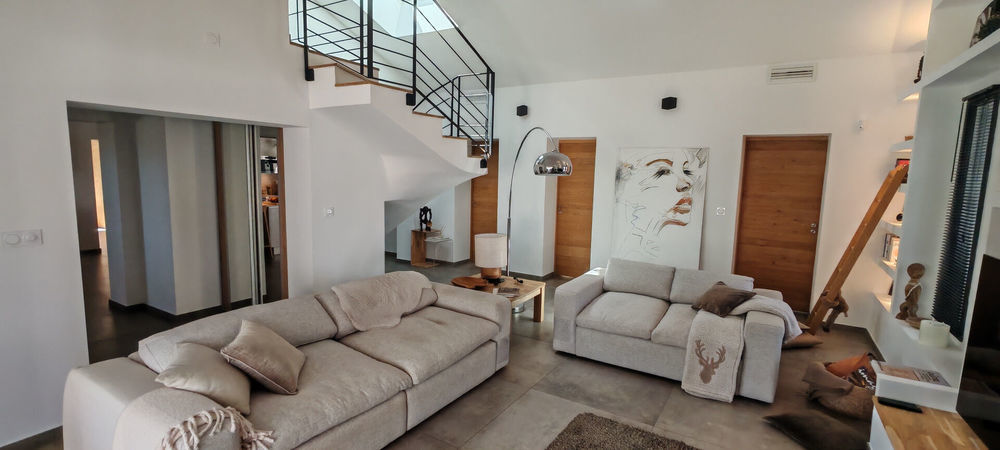 � vendre  Maison Mont�limar (26200)