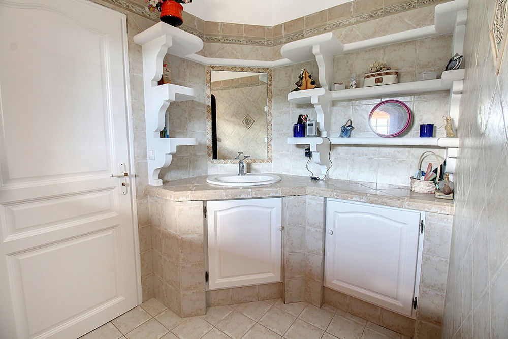 � vendre  Maison Le Cannet-des-Maures (83340)