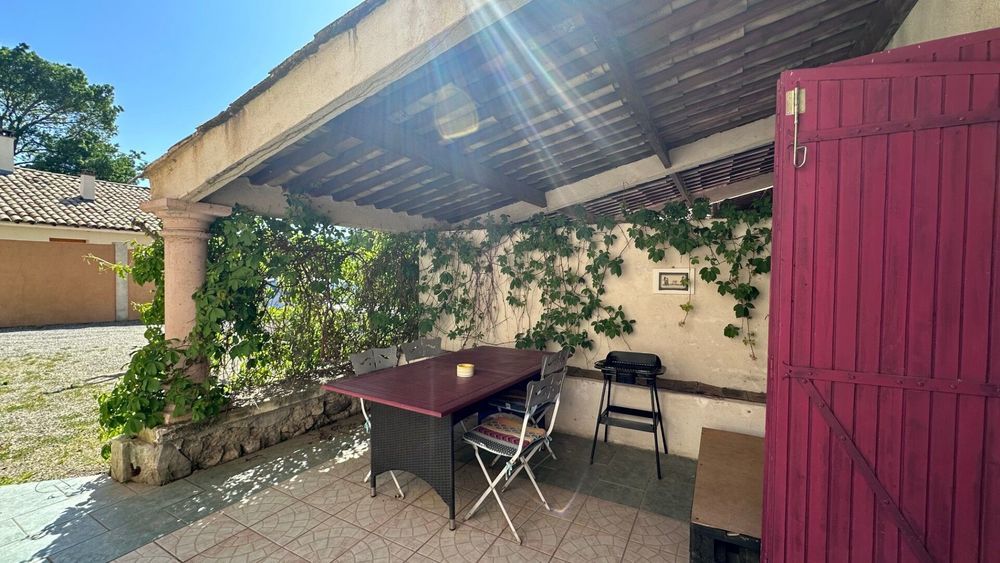 � vendre  Maison Alba-la-Romaine (07400)