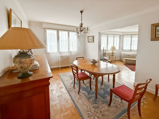  Immeuble � vendre 13 pi�ces 310 m�