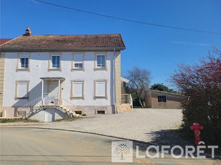  Immeuble � vendre 7 pi�ces 139 m�