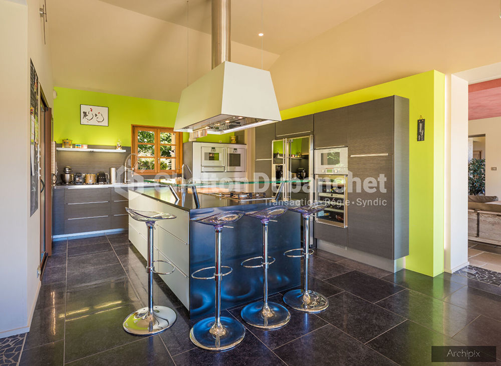 � vendre  Villa Perreux (42120)