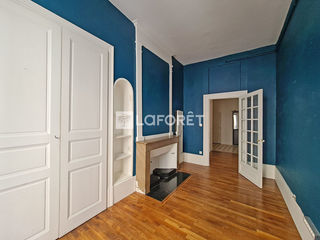  Appartement � vendre 5 pi�ces 211 m�