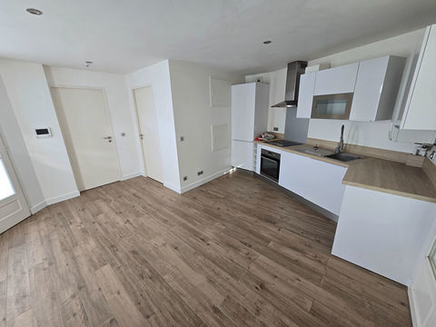   Appartement centre-ville de l'Isle Adam- 2 pi�ces - 36.97 m2 Appartement - 2 pi�ce(s) - 37 m�